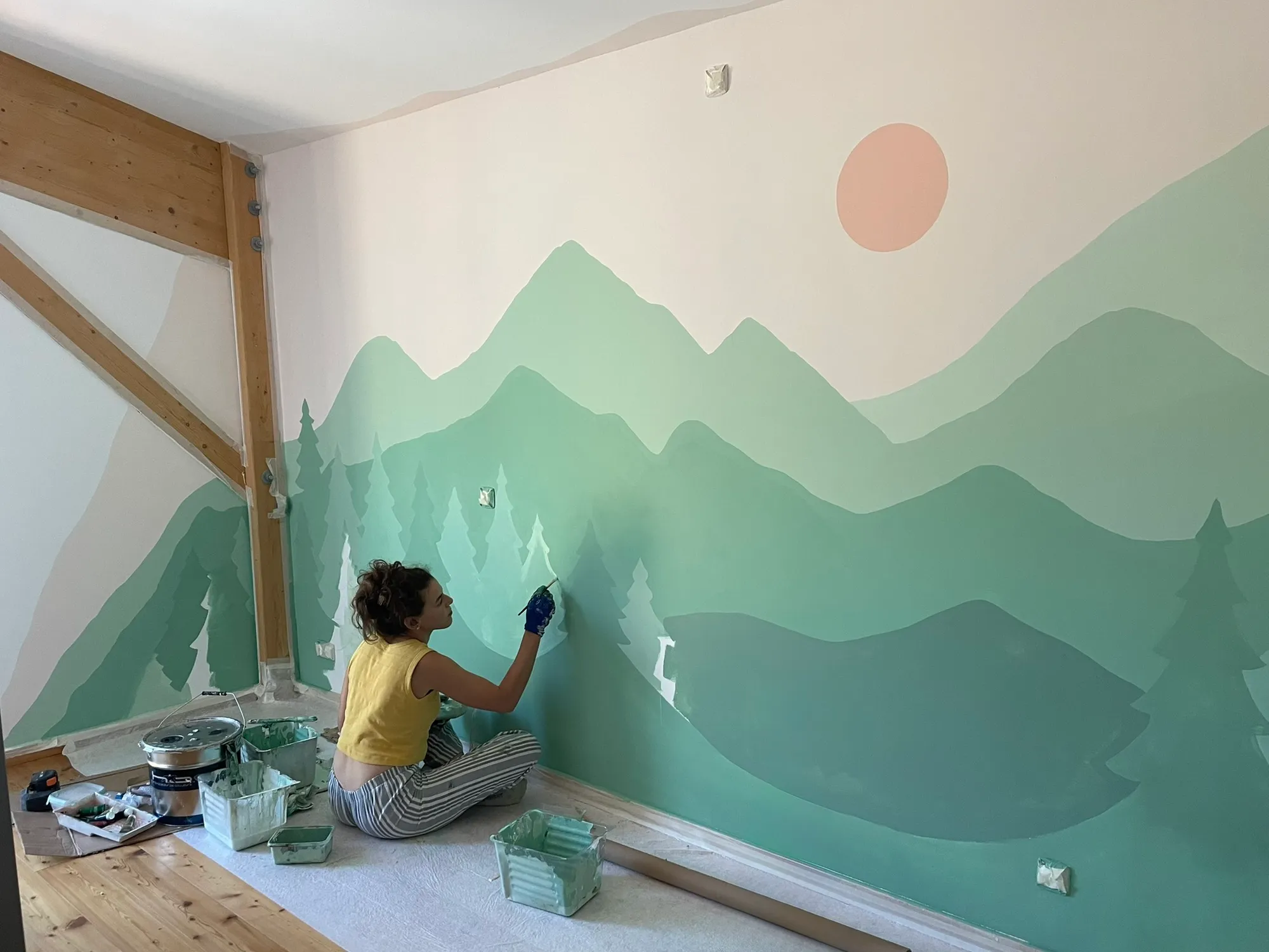 Peinture d’un mur - chambre bébé - Châteauroux les Alpes, photo 5