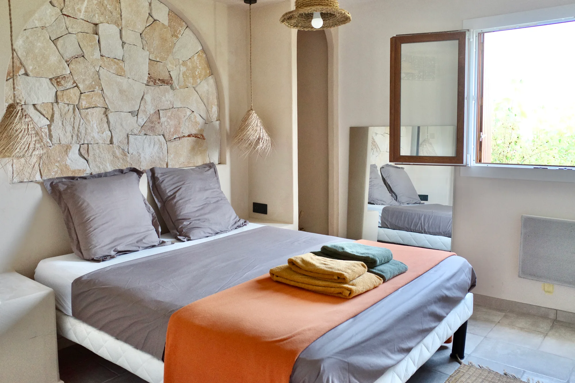 Chambre double — appartement — photo 1
