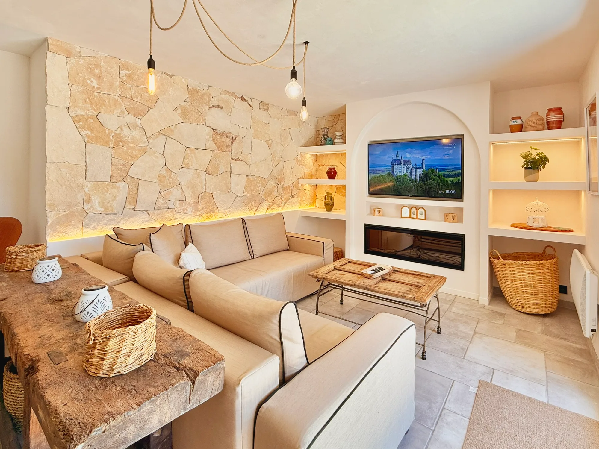 Salon provençal — photo 1