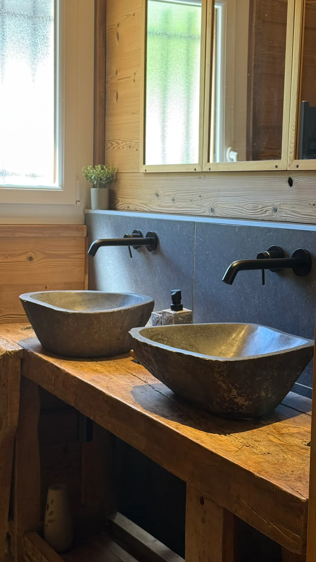 Salle de douche du gîte — photo 2