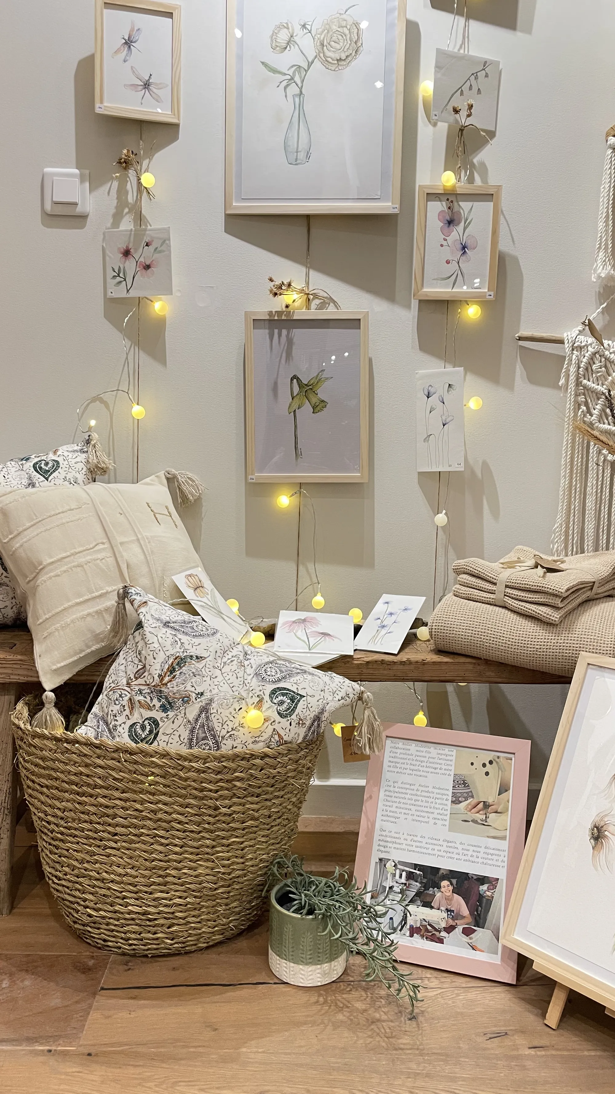 Coussins, linge de table et pièces textile de l'Atelier Modestine